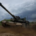 A medida que Corea del Sur se convierte en un proveedor clave de armas para los aliados de EE. UU., Su mejor cliente está al borde de una zona de guerra