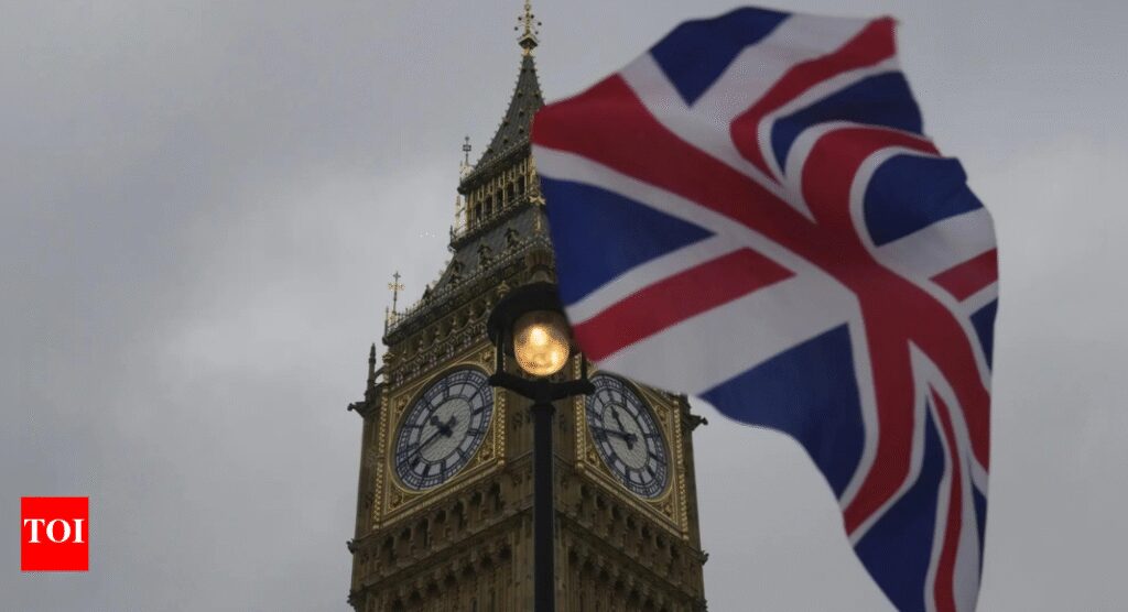 El Reino Unido cerra sus dos esquemas de reasentamiento afgano sin previo aviso