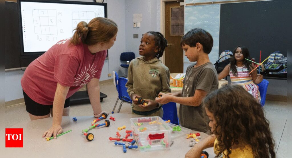 Über 20 Staaten verklagen Trump Administration über Bildungsmittel Einfrieren; After-School-Programme in Gefahr, GOP-Distrikte unter schlimmsten Hit