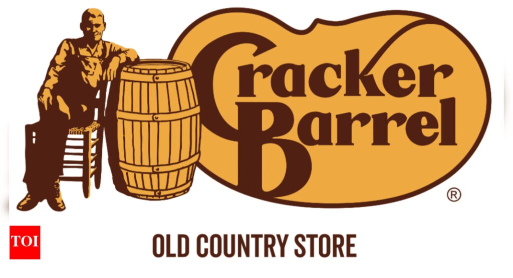 Cracker Barrel Logo Row: Kette restauriert ‚alten Timer‘ nach dem Rückschlag; Das Weiße Haus verspottet mit gefälschten Bild mit Donald Trump