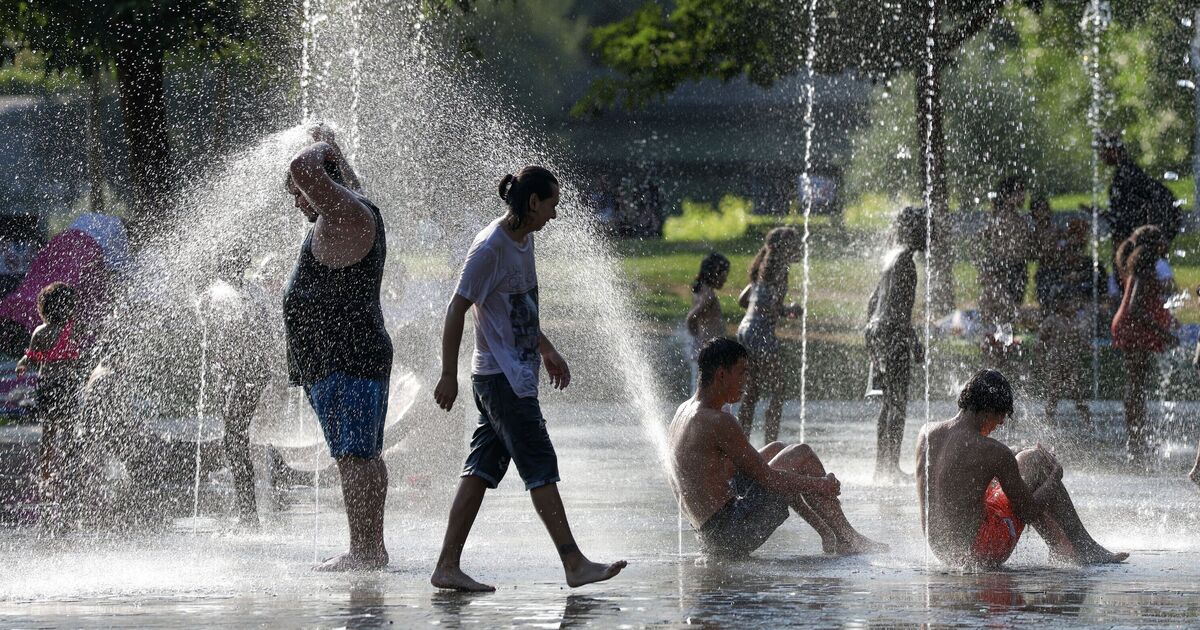 Briten in den Ferien, die als Spanien am Rande von 42c Heatwave | gewarnt werden | Welt | Nachricht