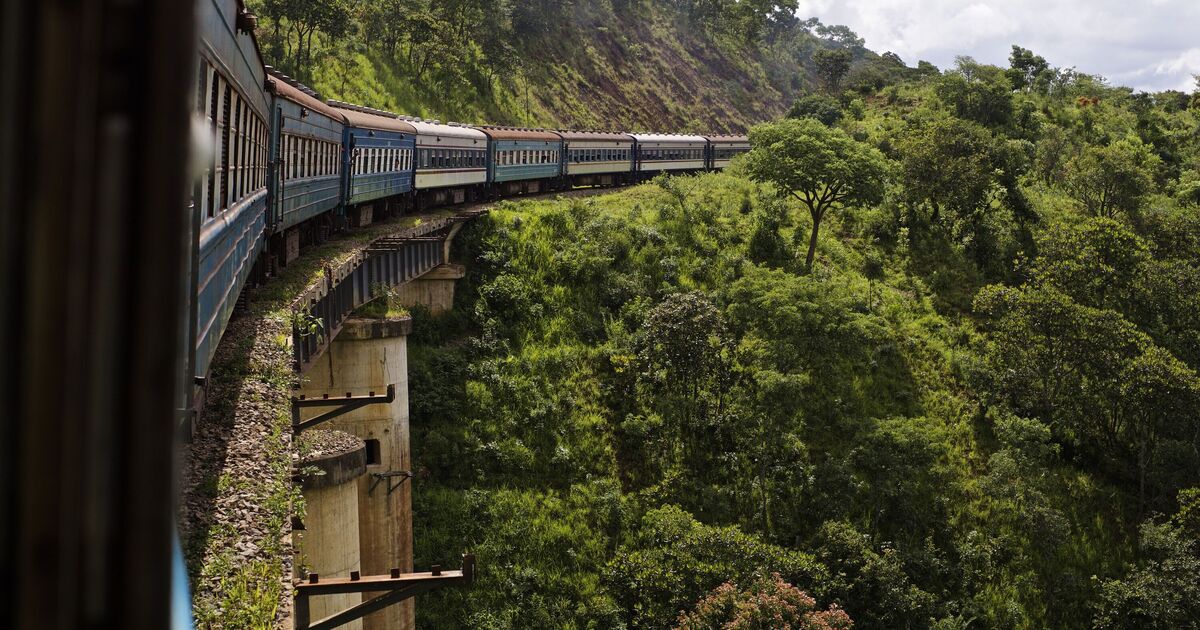Die unglaubliche 1.160-Meilen-Zugreise, die eine der gefährlichsten der Welt ist | Welt | Nachricht Die unglaubliche 1.160-Meilen-Zugreise, die eine der gefährlichsten der Welt ist | Welt | Nachricht