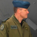 Tagsüber war er ein dekorierter Kommandant. Aber das Doppelleben begann mit Unterwäschefetisch-und verwirrte sich zu abscheulichen Verbrechen