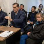 Tochter des nationalsozialistischen Offiziers, der ‚Porträt einer Dame‘ und ihres Mannes wegen Vertuschung stahl