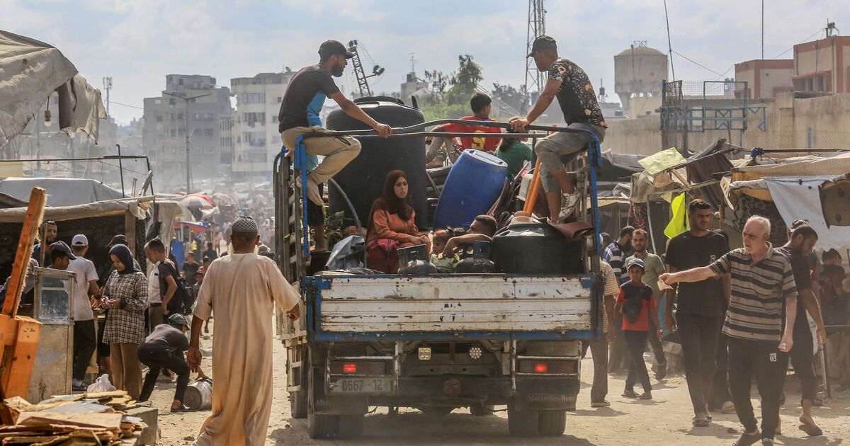 Wahnsinnige Moment Migranten Geschwindigkeit nach Europa auf 3.600 Pfund Jetski aus Afrika | Welt | Nachricht