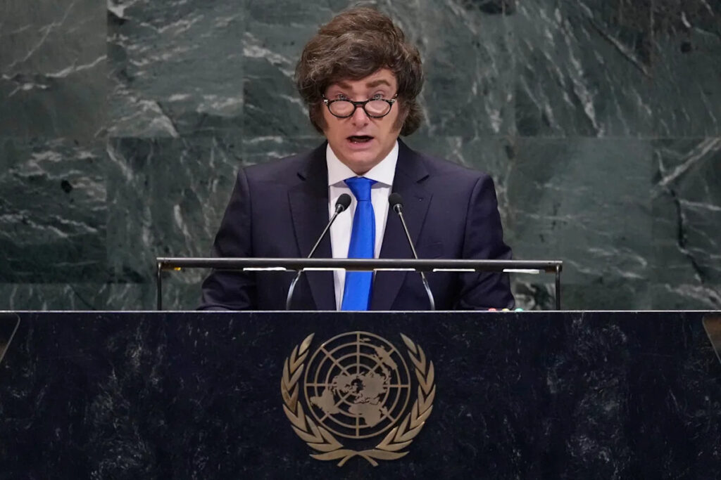 Donald Trump und seine Handlungen, wie von Führern aus der ganzen Welt gesehen