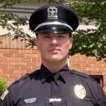 ICE verhaftet Polizisten in einem Vorort von Chicago und wirft ihm vor, sich illegal in den USA aufzuhalten