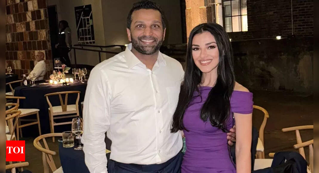 Kash Patels Freundin, eine Sängerin, sagt, sie sei eine politische Kommentatorin, inmitten eines Streits über ihren „Schläferzellen in den USA“-Kommentar Kash Patels Freundin, eine Sängerin, sagt, sie sei eine politische Kommentatorin, inmitten eines Streits über ihren „Schläferzellen in den USA“-Kommentar