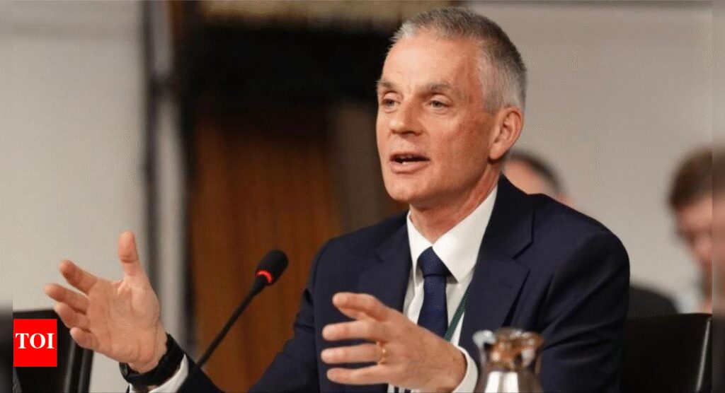 Warum ist BBC-Generaldirektor Tim Davie zurückgetreten? Im Streit um die manipulierte Trump-Rede vom 6. Januar