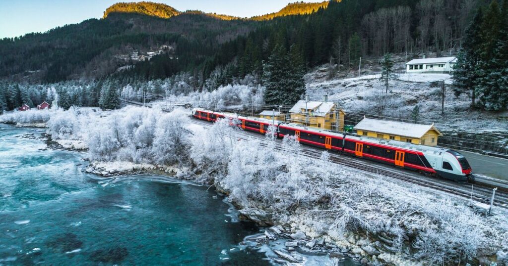 Europas „Meisterwerk“-Eisenbahn erstreckt sich über 300 Meilen durch 22 Städte | Welt | Nachricht Europas „Meisterwerk“-Eisenbahn erstreckt sich über 300 Meilen durch 22 Städte | Welt | Nachricht