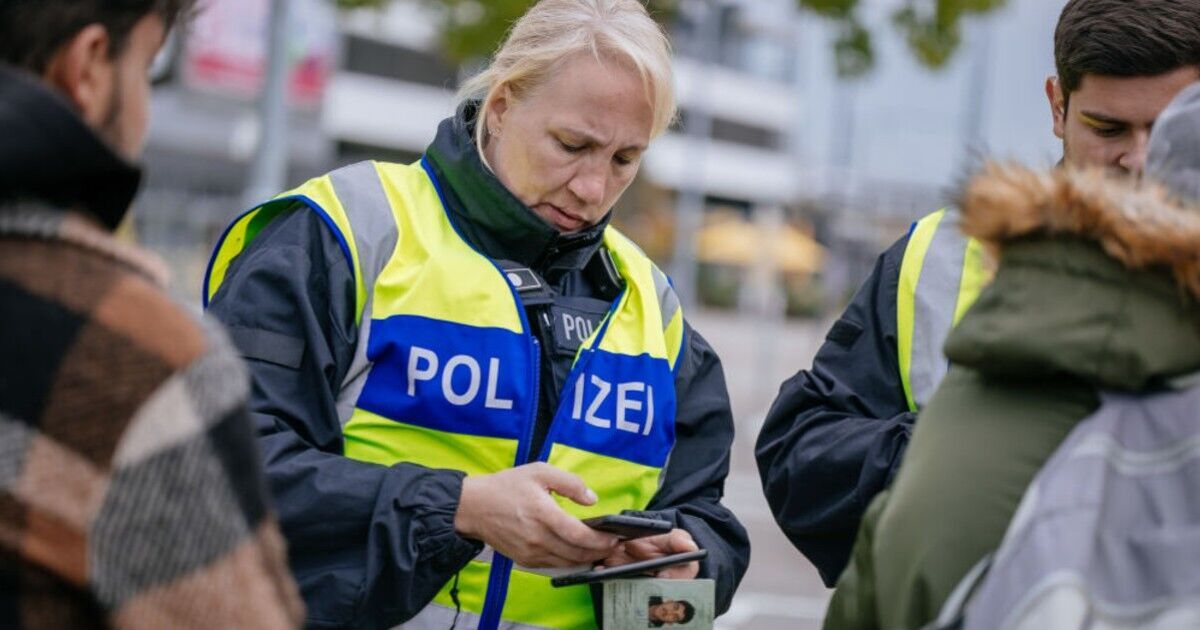 Deutschland wurde gedemütigt, als das Land auf frischer Tat beim „Abladen“ von Migranten ertappt wurde | Welt | Nachricht