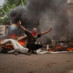 Hunderte befürchteten den Tod bei Wahlunruhen, nachdem der Präsident 98 Prozent der Stimmen für sich beansprucht hatte